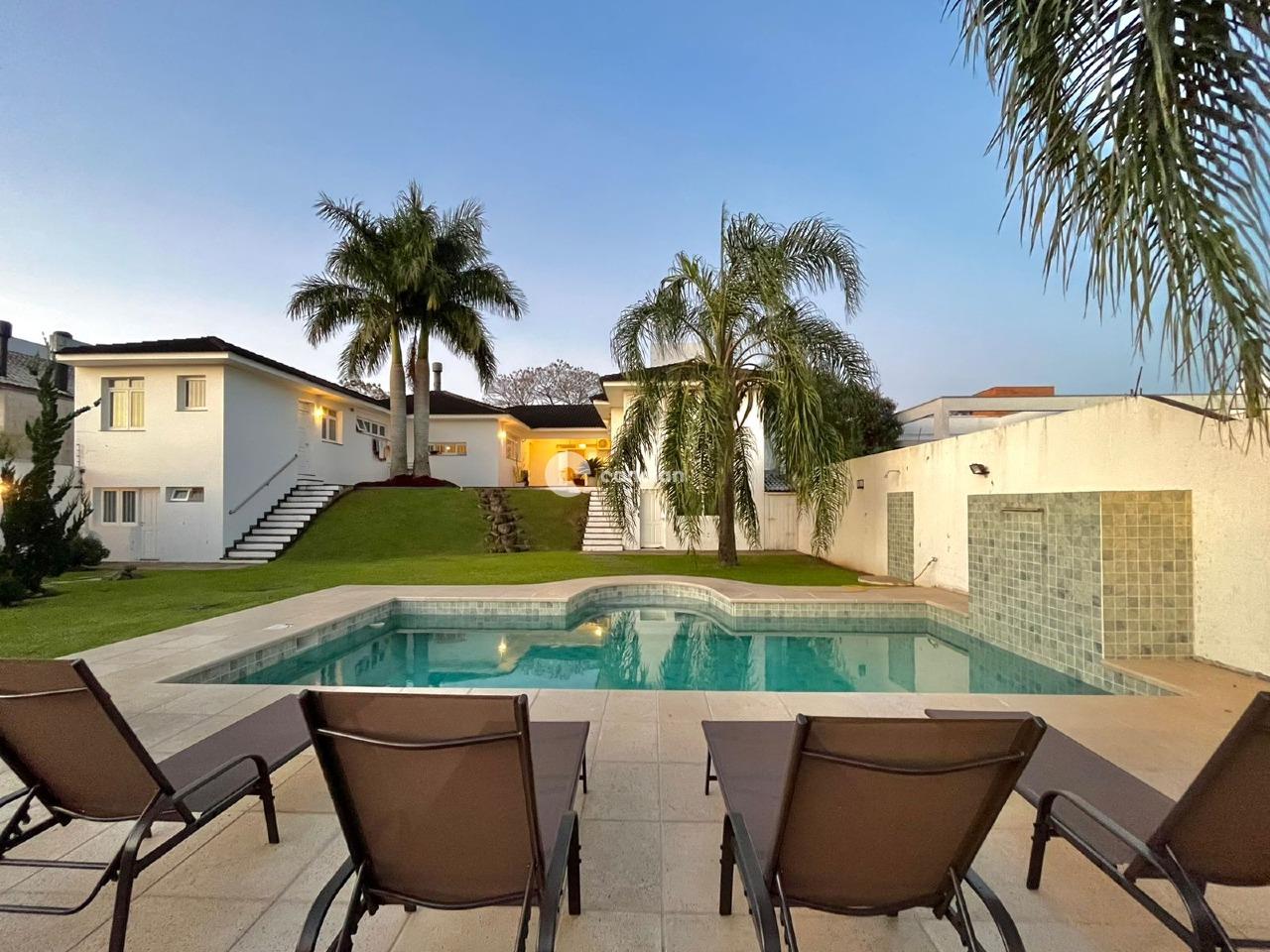 Casa de Condomínio à venda no Tomazetti: