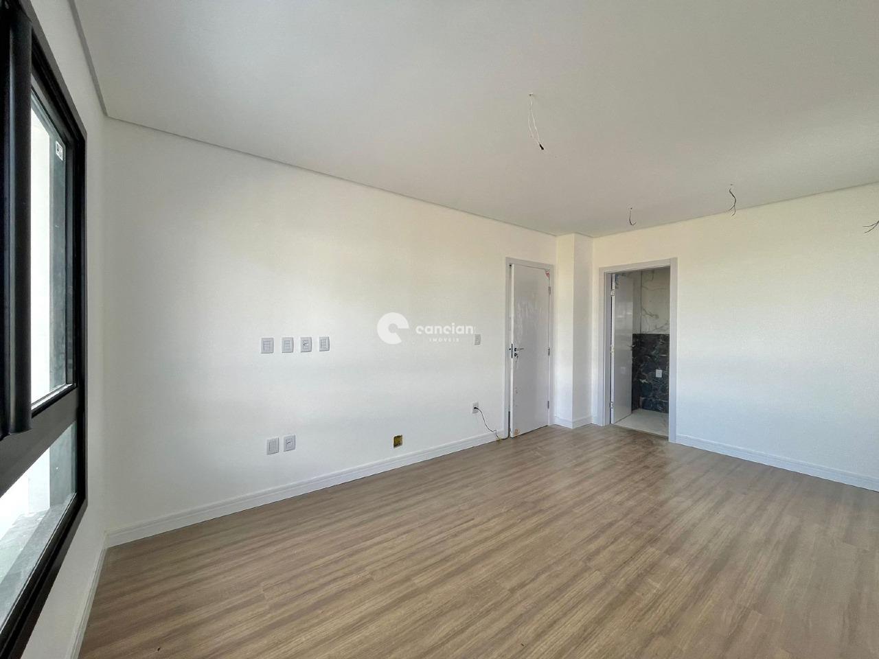 Casa de Condomínio à venda no Camobi: