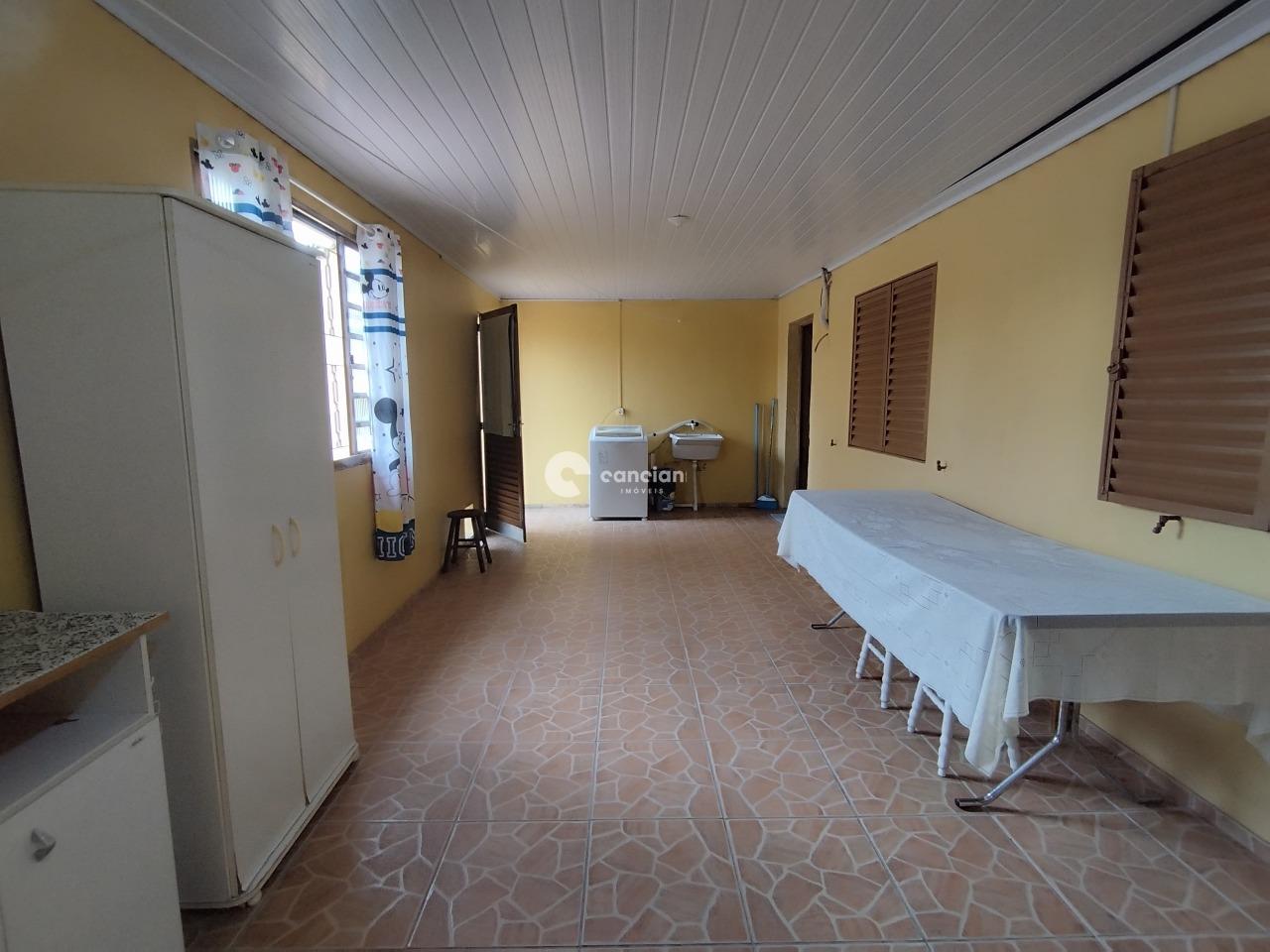 Casa à venda no Tancredo Neves: