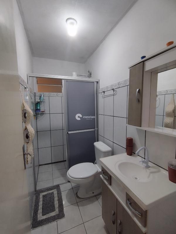 Casa à venda no Tancredo Neves: