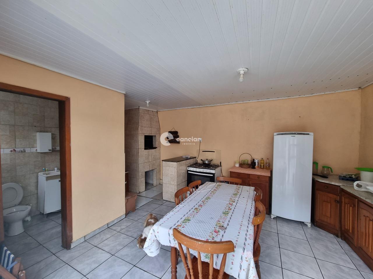 Casa à venda no Camobi: 