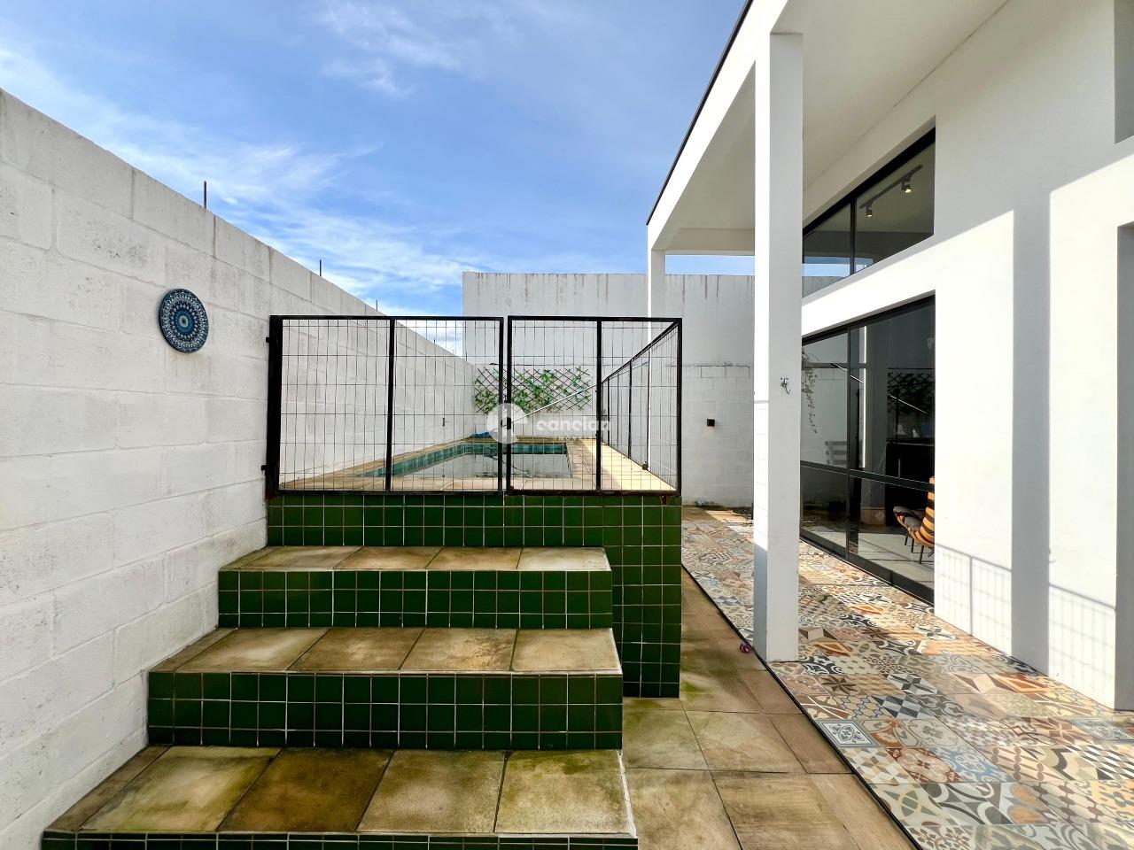 Casa de Condomínio à venda no Camobi: 