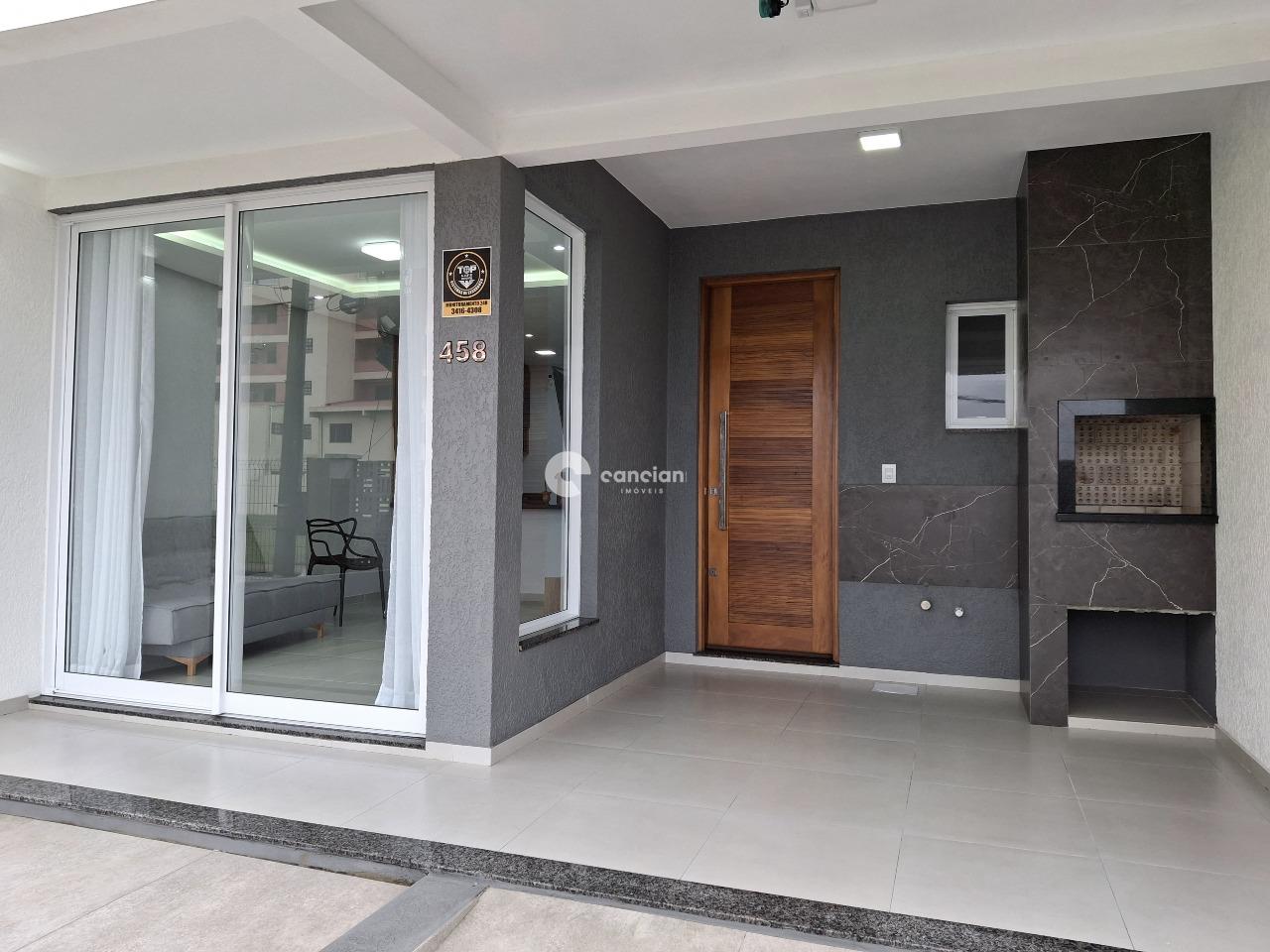 Casa à venda no Araçá: 