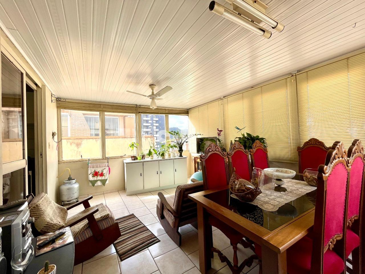 Cobertura à venda no Menino Jesus: