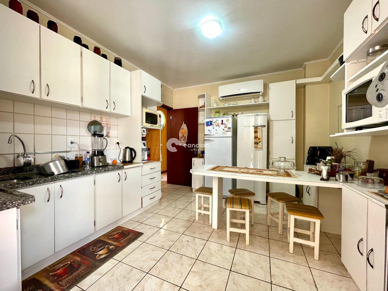 Cobertura à venda no Menino Jesus: