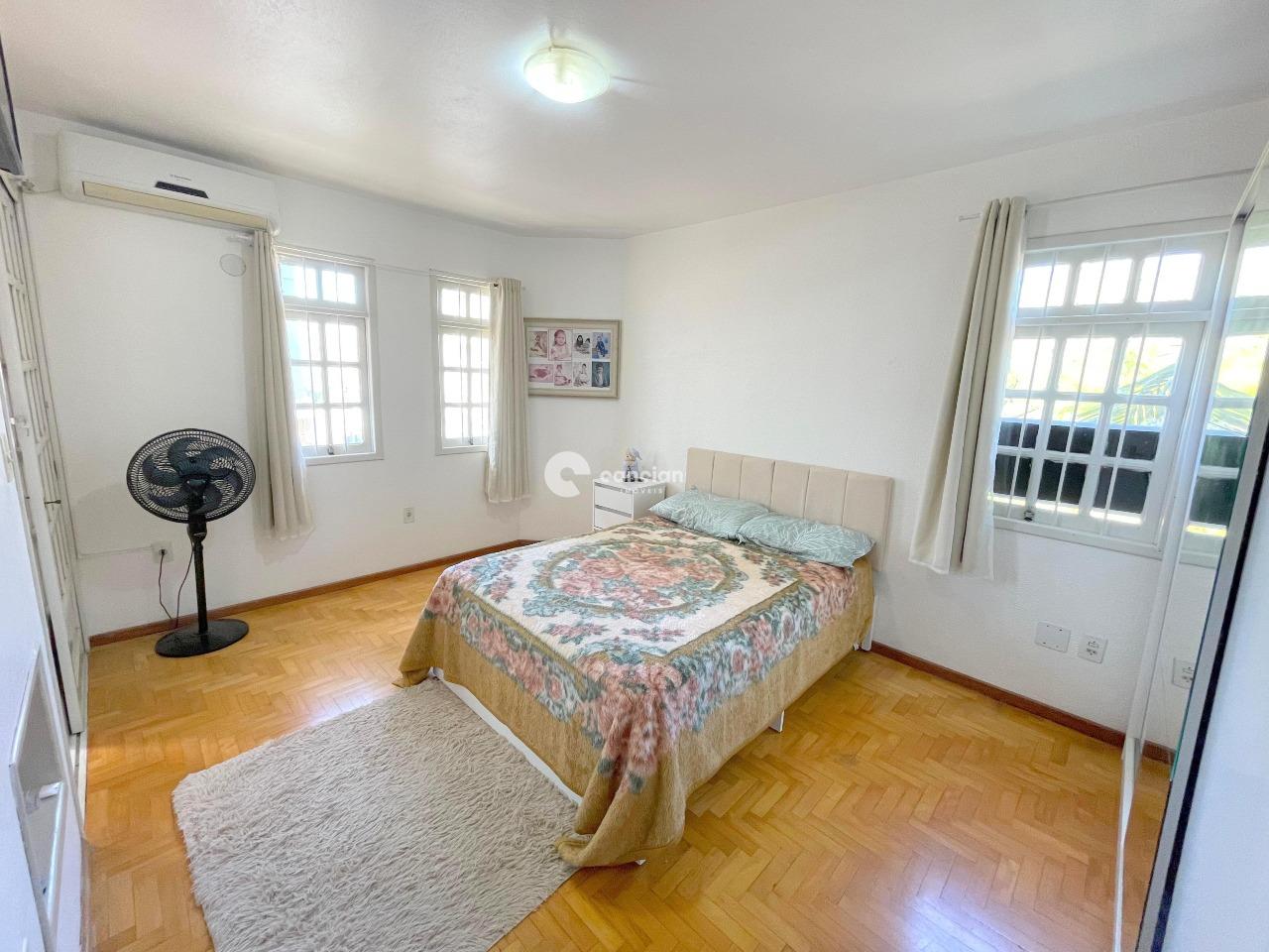 Casa de Condomínio à venda no Camobi: