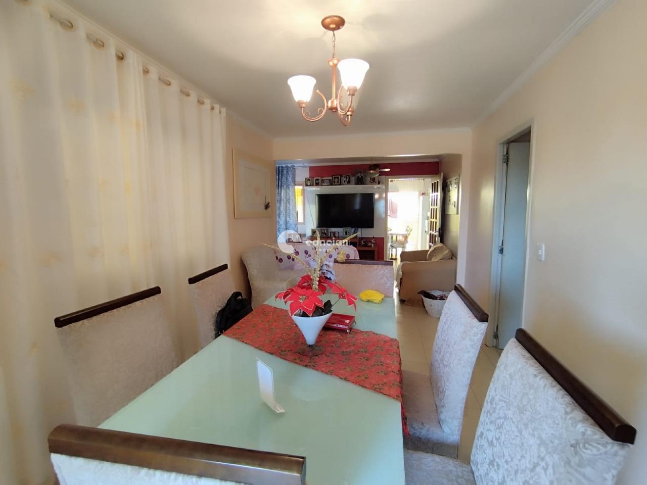 Casa à venda no Tancredo Neves: