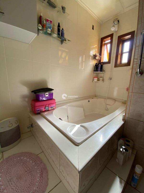 Casa à venda no Tancredo Neves: