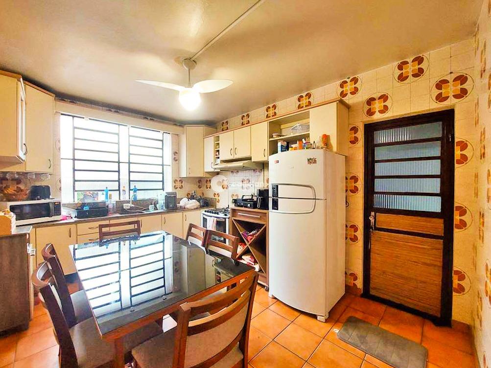 Casa à venda no Nonoai: