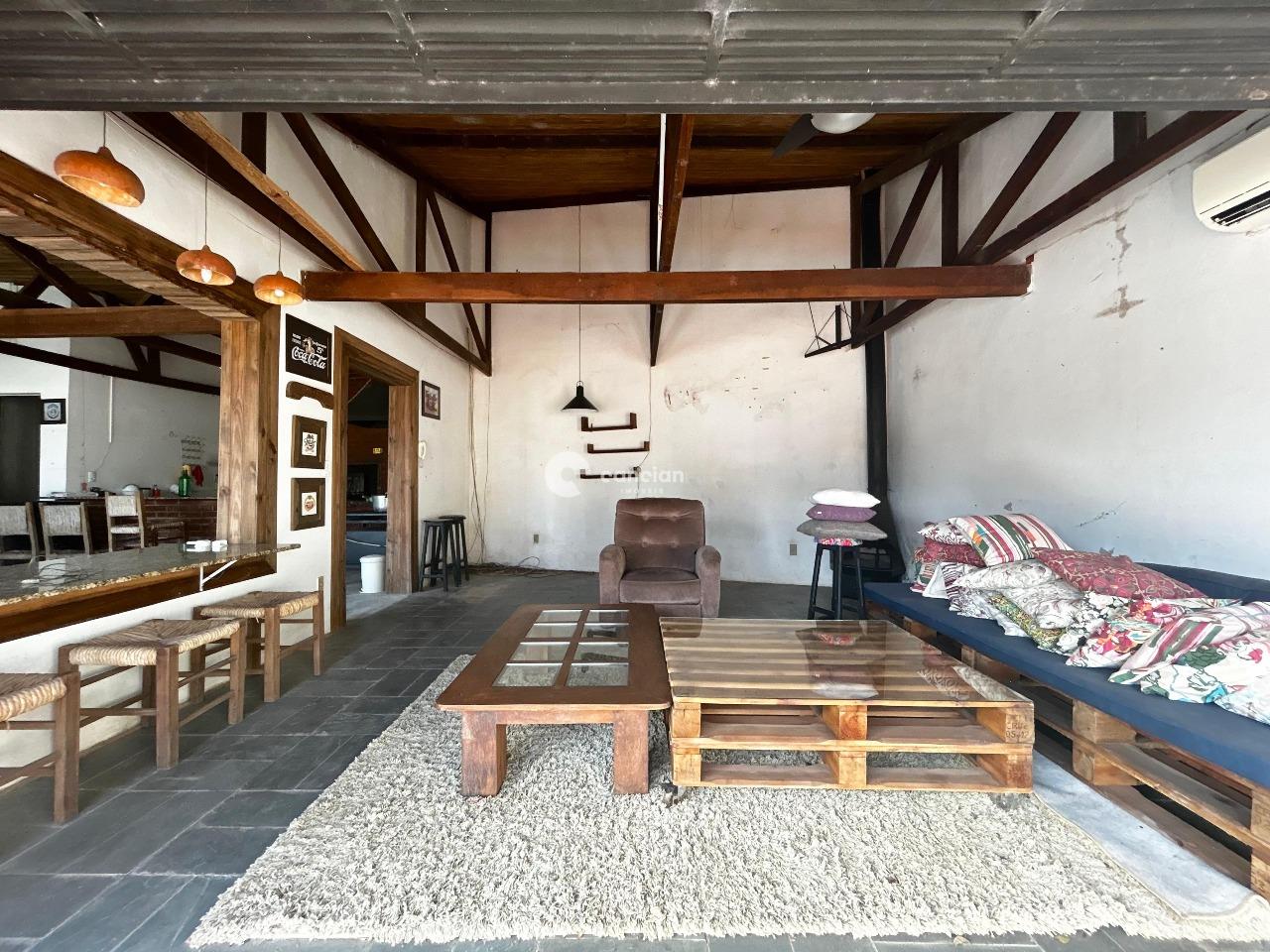 Casa à venda no Camobi: 