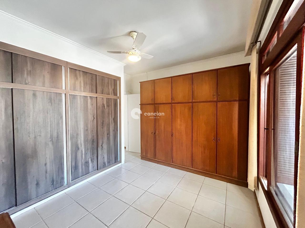 Casa à venda no Camobi: 