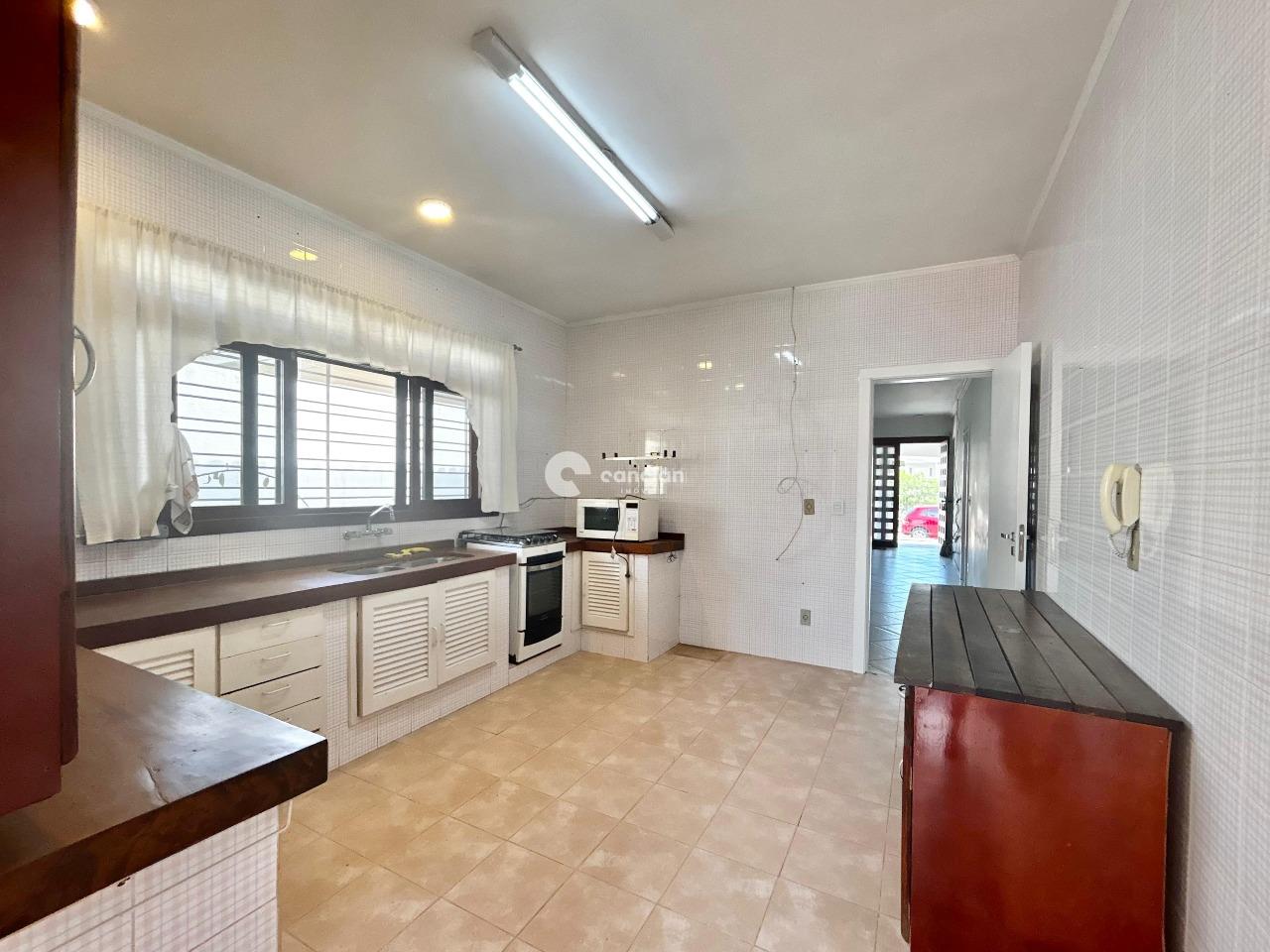 Casa à venda no Camobi: 