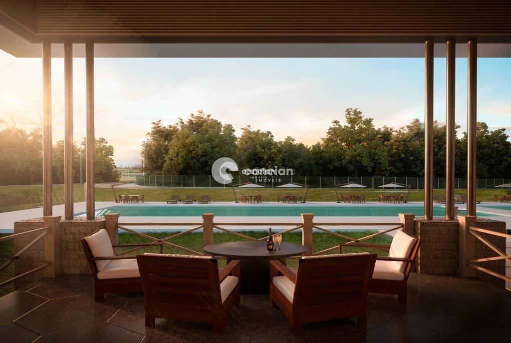 Terreno em condomínio à venda no Tomazetti: 