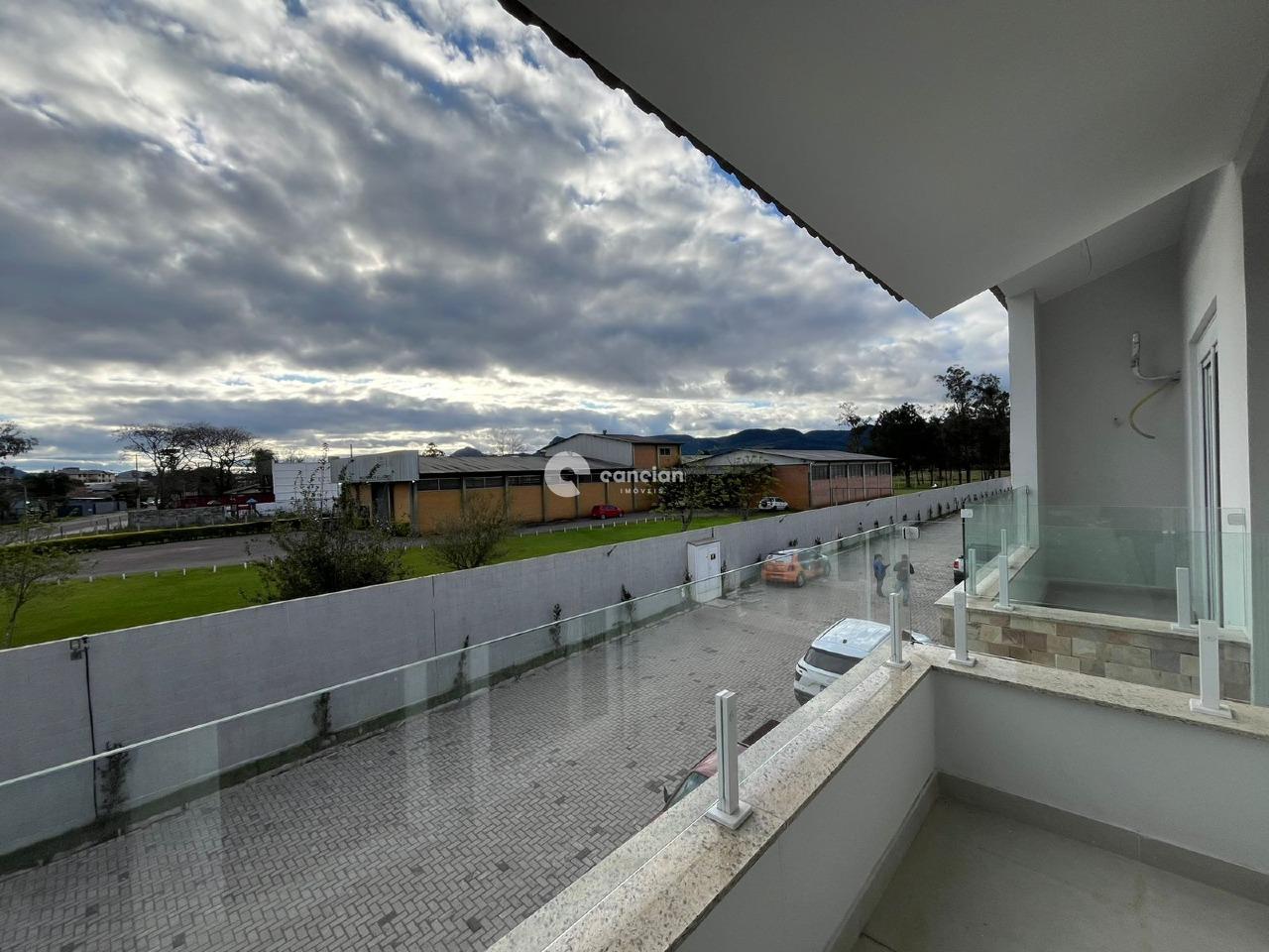 Casa de Condomínio à venda no Camobi: