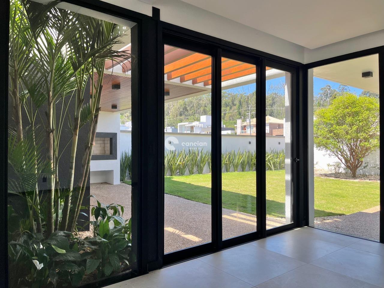 Casa de Condomínio à venda no Camobi: