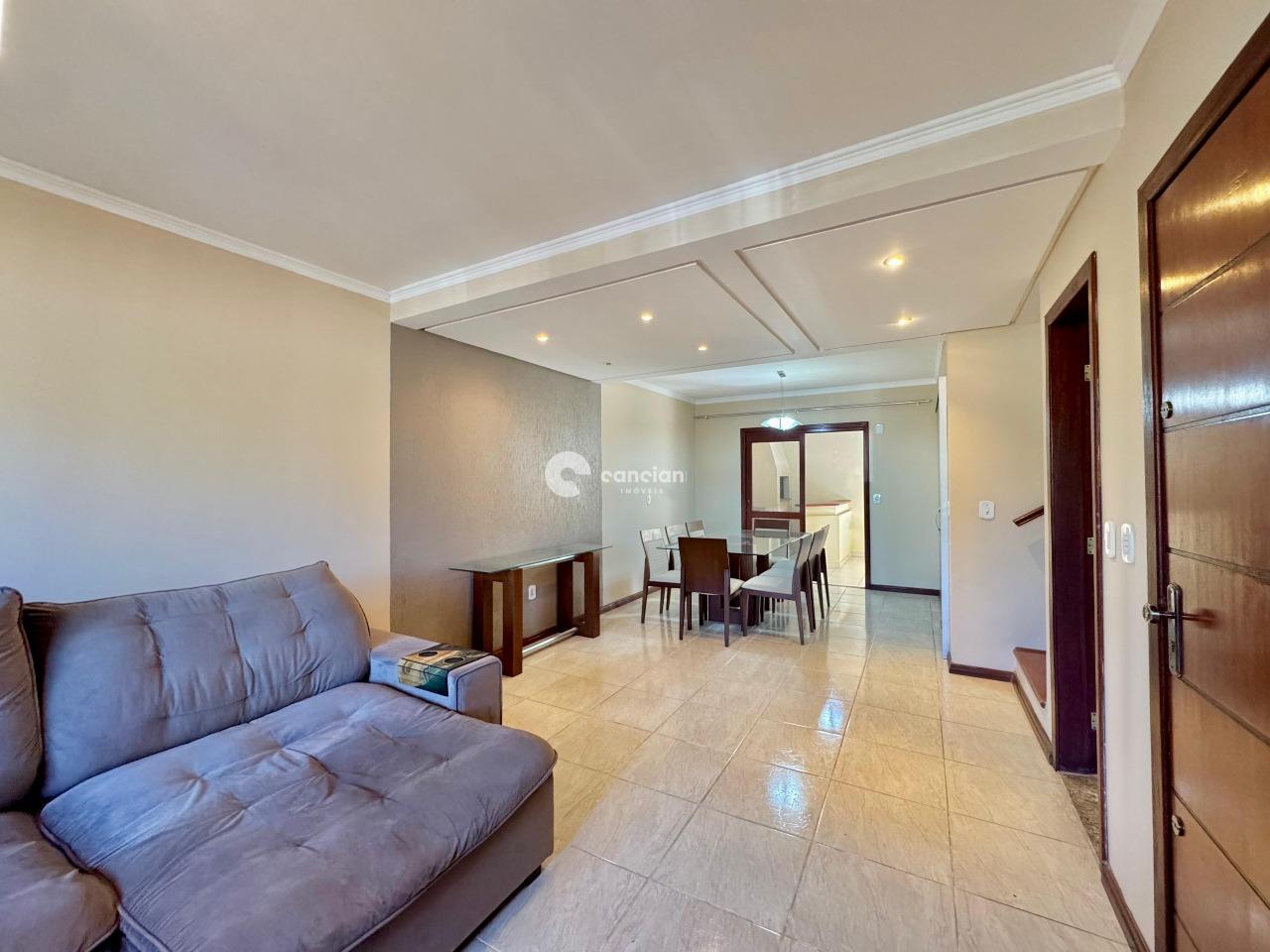 Casa de Condomínio à venda no Camobi: 