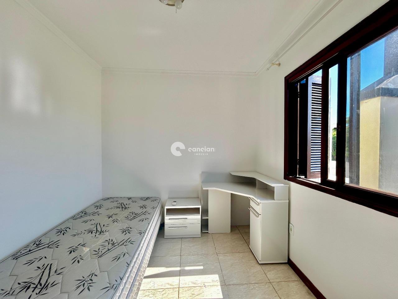 Casa de Condomínio à venda no Camobi: 