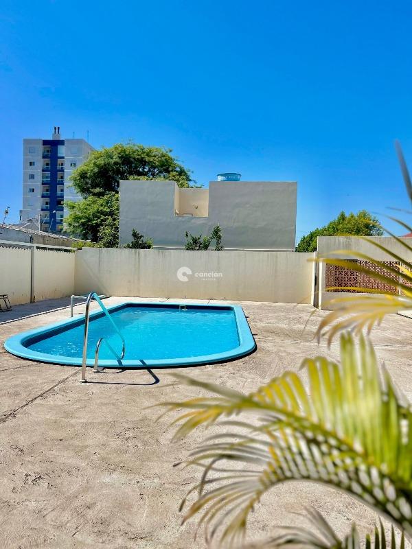 Casa de Condomínio à venda no Camobi: 