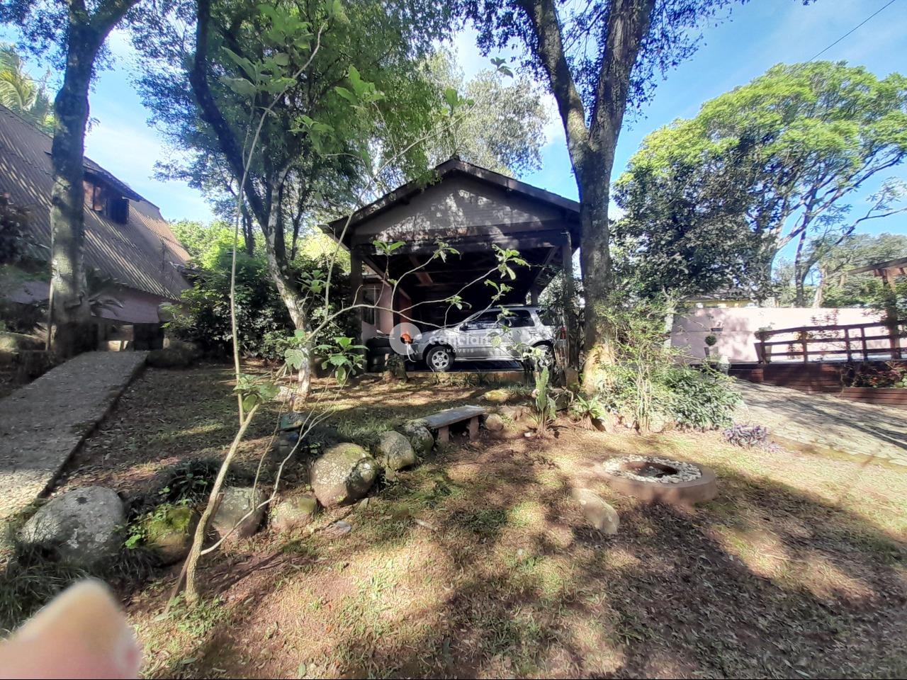 Casa à venda no Balneário Lermen: