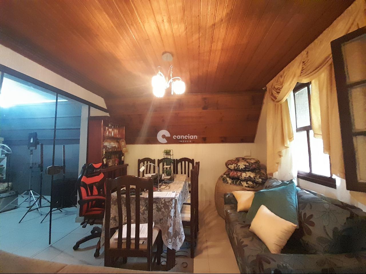 Casa à venda no Balneário Lermen: