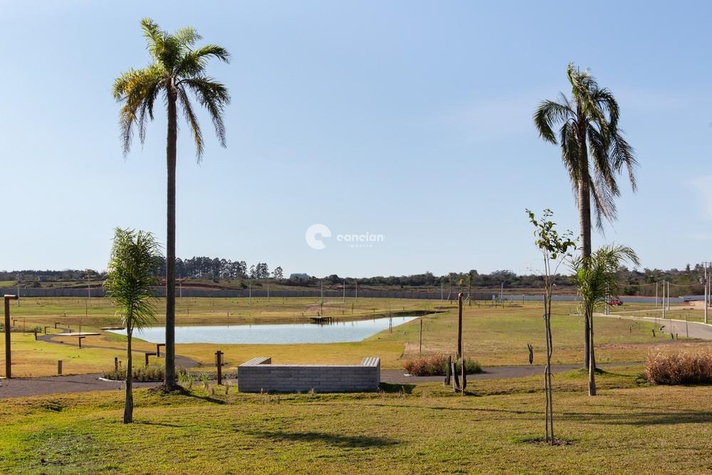 Terreno à venda no Tomazetti: 
