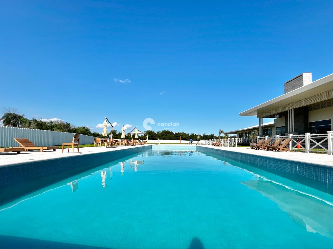 Terreno em condomínio à venda no Tomazetti: