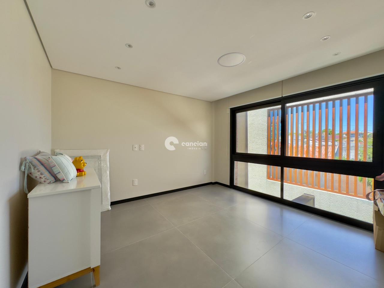 Casa à venda no Camobi: 