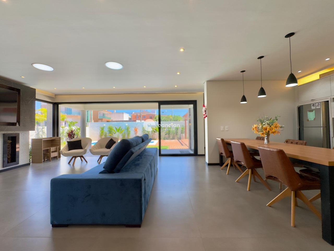 Casa à venda no Camobi: 