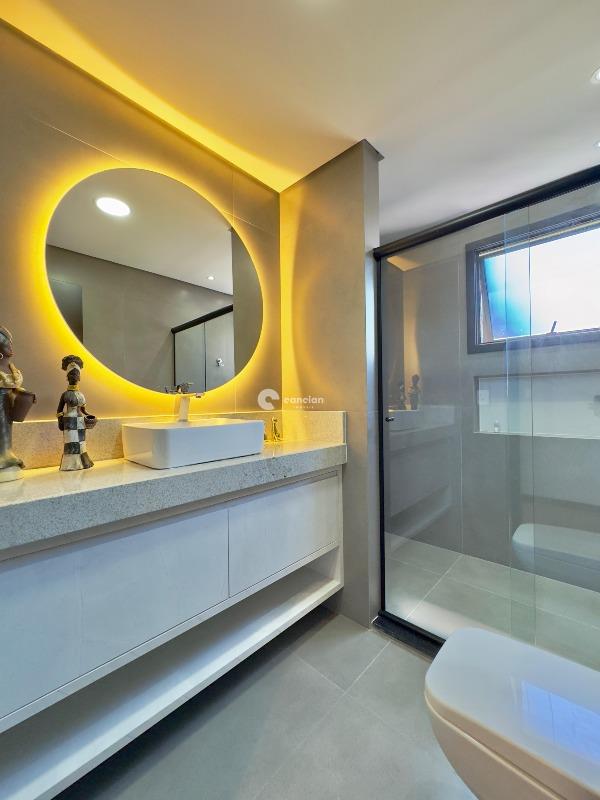 Casa à venda no Camobi: 