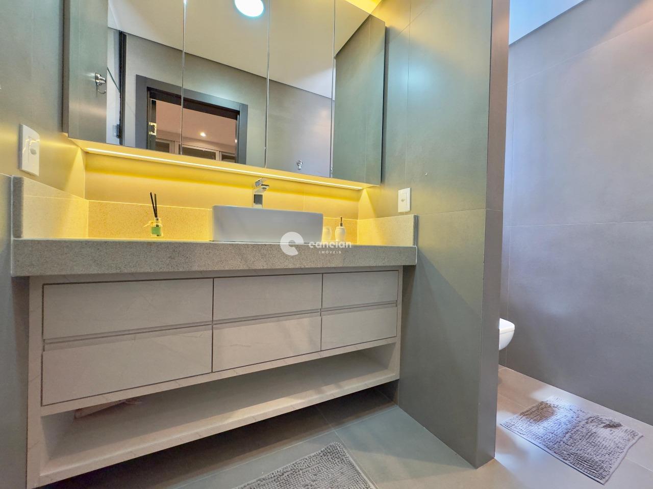 Casa à venda no Camobi: 