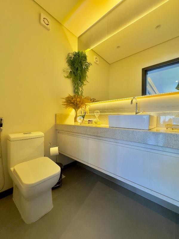 Casa à venda no Camobi: 