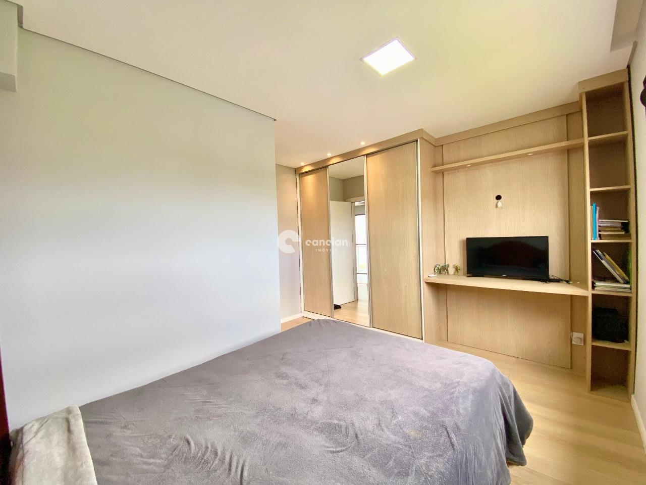 Casa de Condomínio à venda no Camobi: 