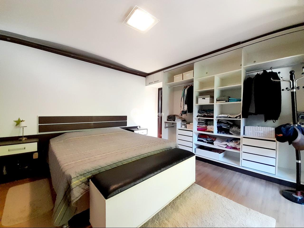 Casa à venda no Parque Pinhal: