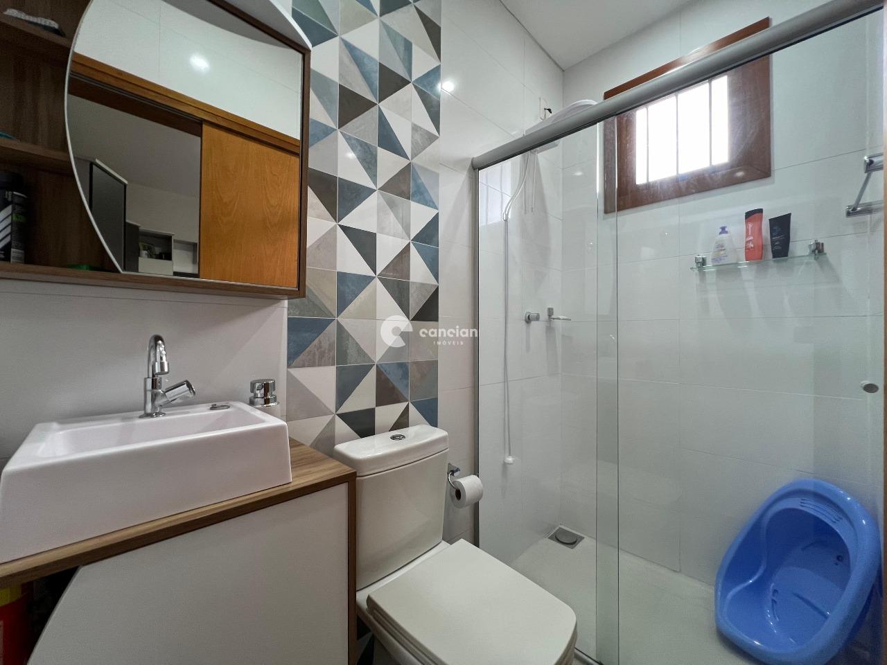 Casa à venda no Camobi: 