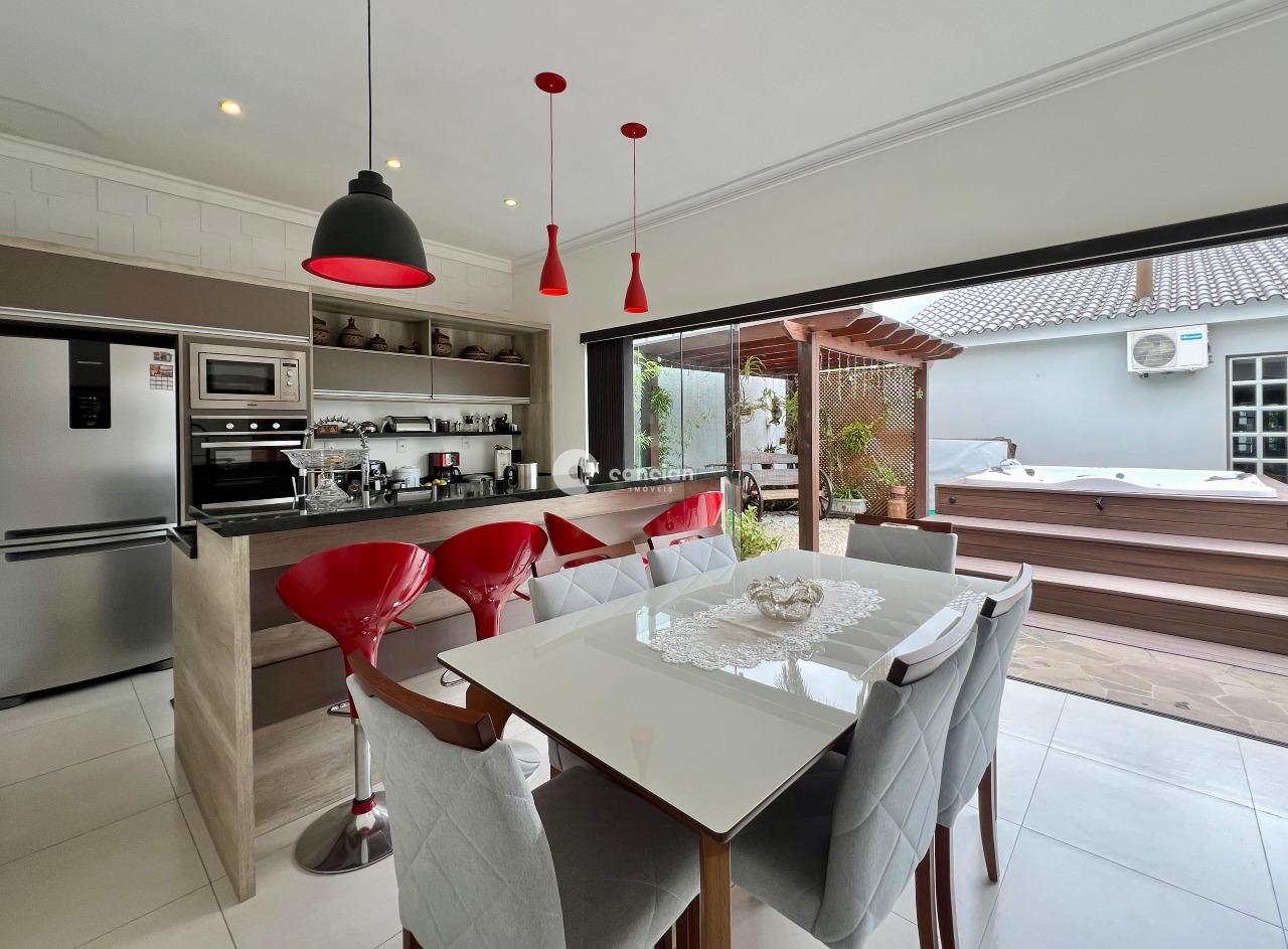 Casa à venda no Camobi: 