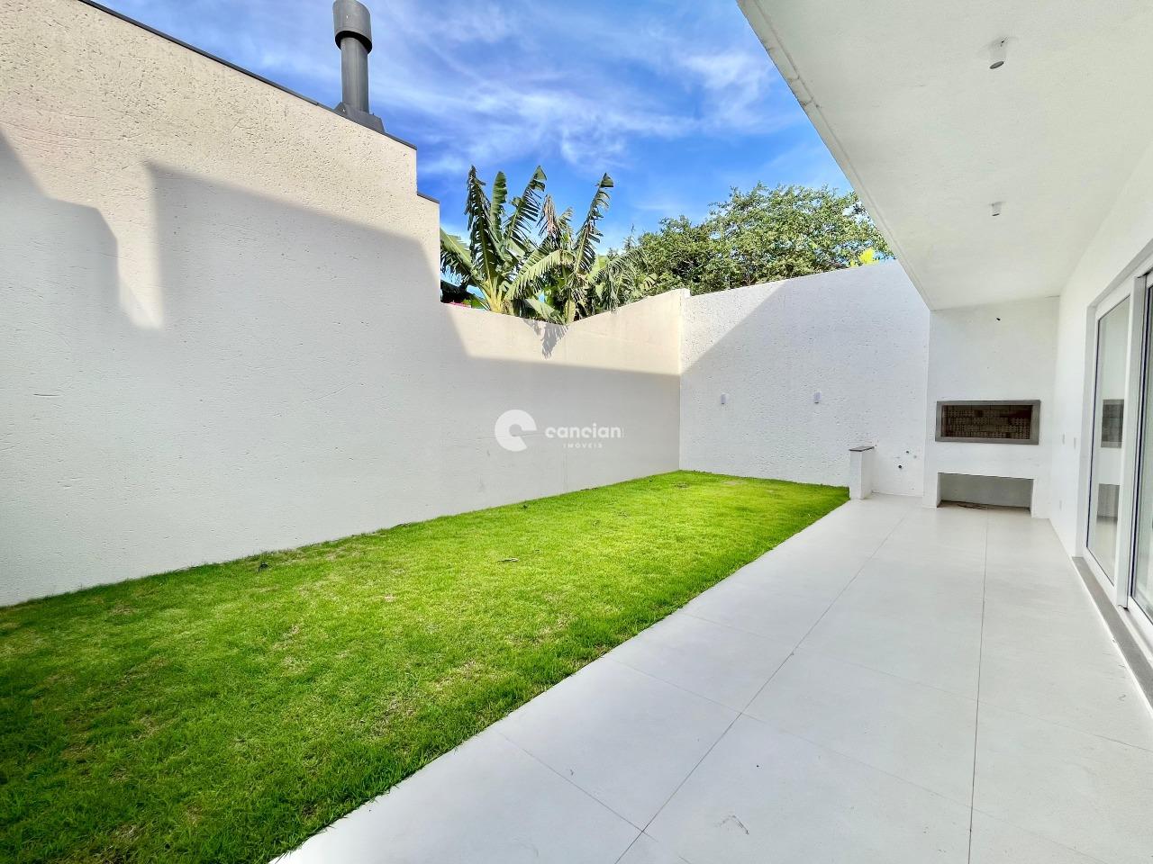 Casa de Condomínio à venda no Tomazetti: