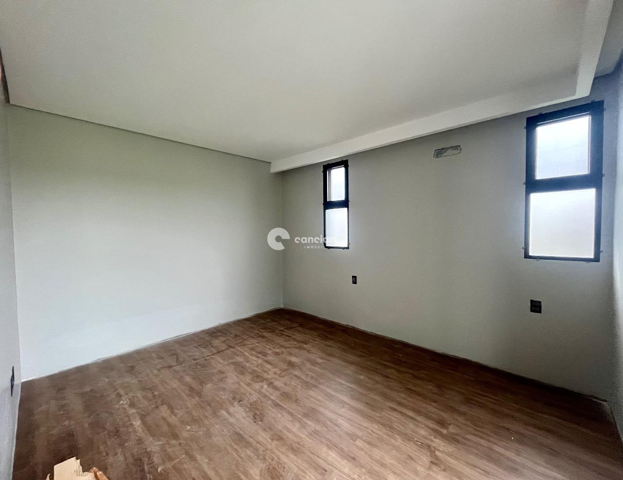 Casa à venda no Camobi: 