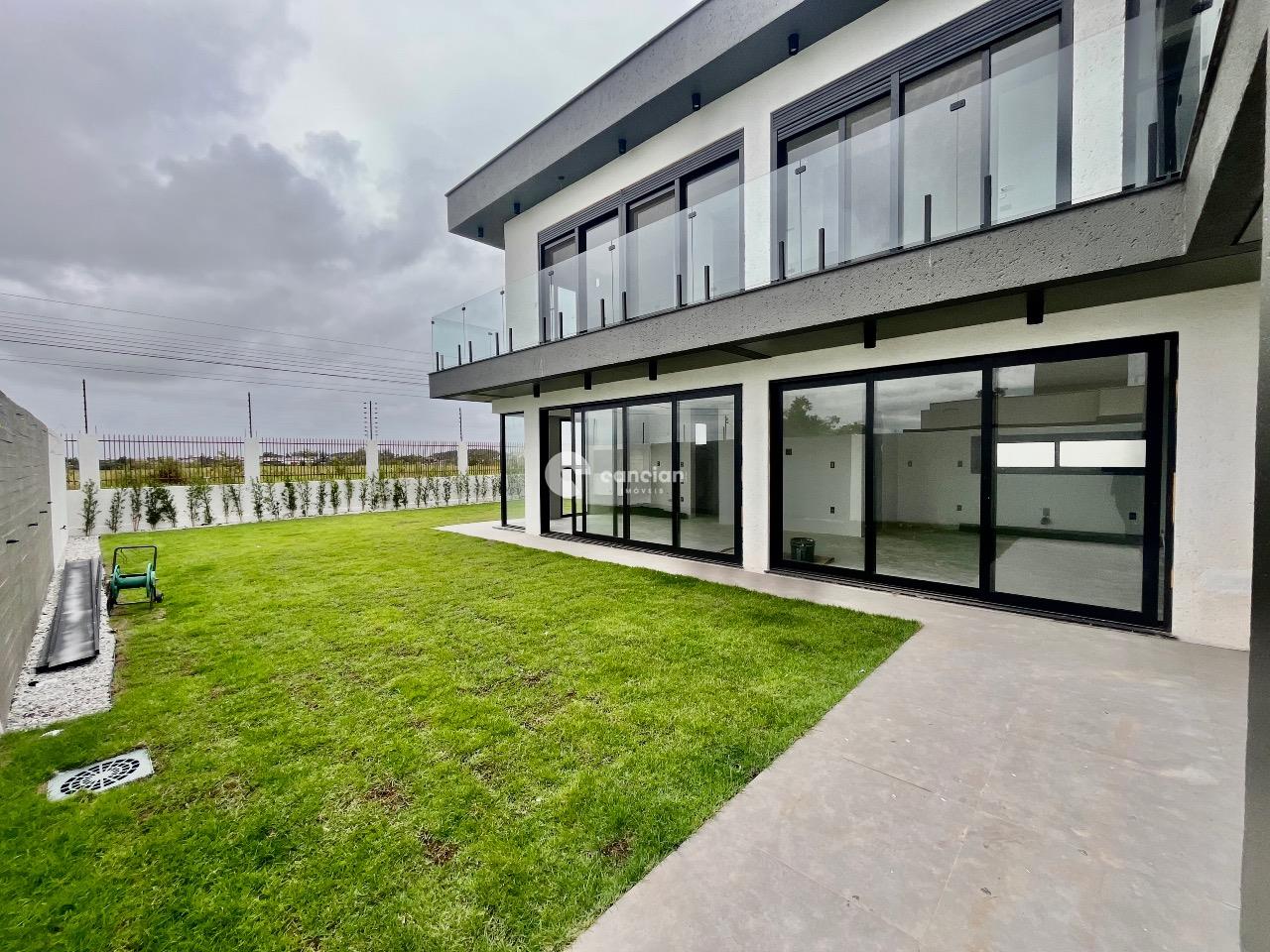 Casa à venda no Camobi: 