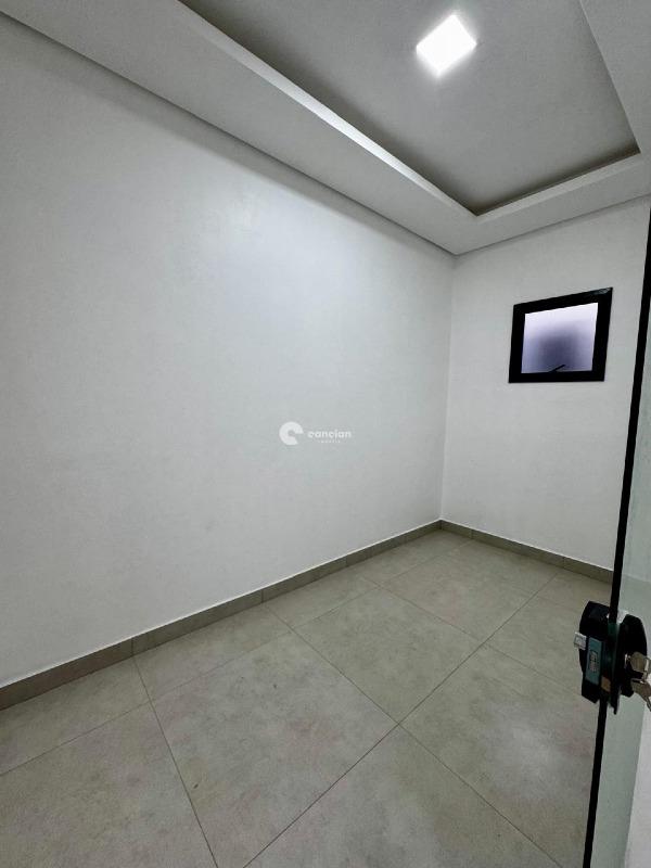 Casa à venda no Pinheiro Machado: 