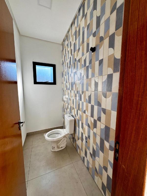 Casa à venda no Pinheiro Machado: 