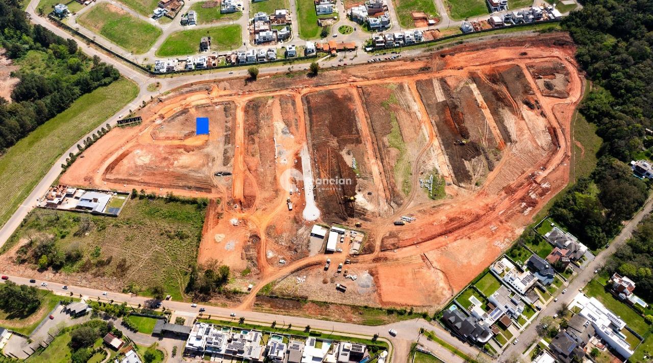 Terreno em condomínio à venda no Tomazetti: Localização do terreno em azul