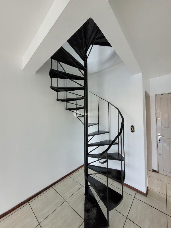 Duplex à venda no Centro: