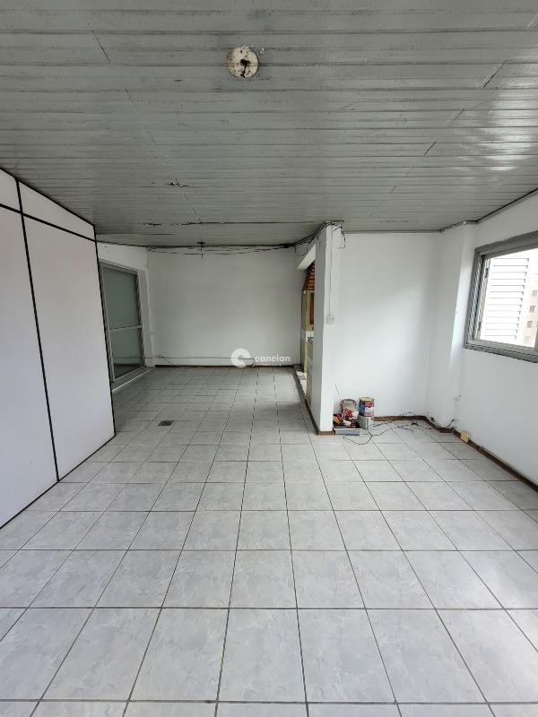 Duplex à venda no Centro: