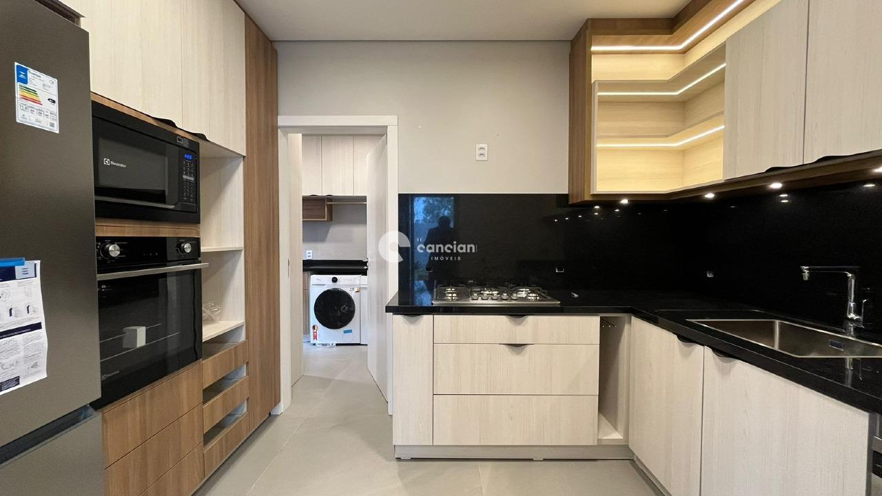 Casa de Condomínio à venda no Camobi: 