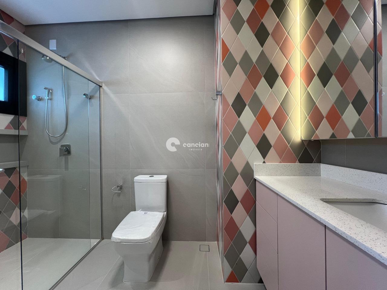 Casa de Condomínio à venda no Camobi: 