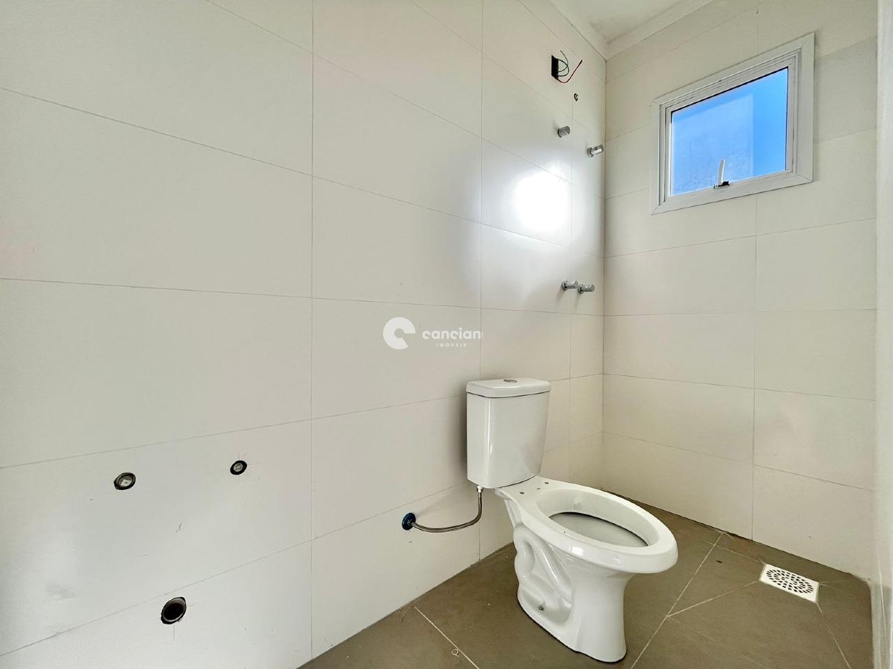 Casa de Condomínio à venda no São José: 