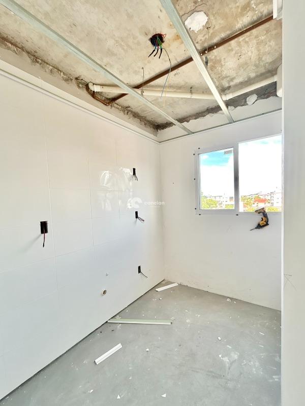 Studio à venda no Camobi: 