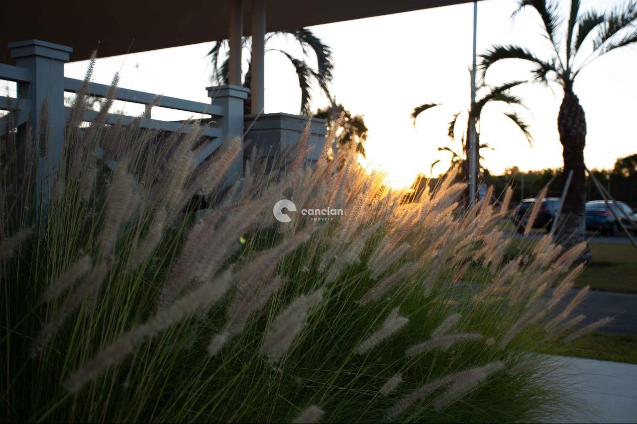 Terreno em condomínio à venda no Tomazetti: