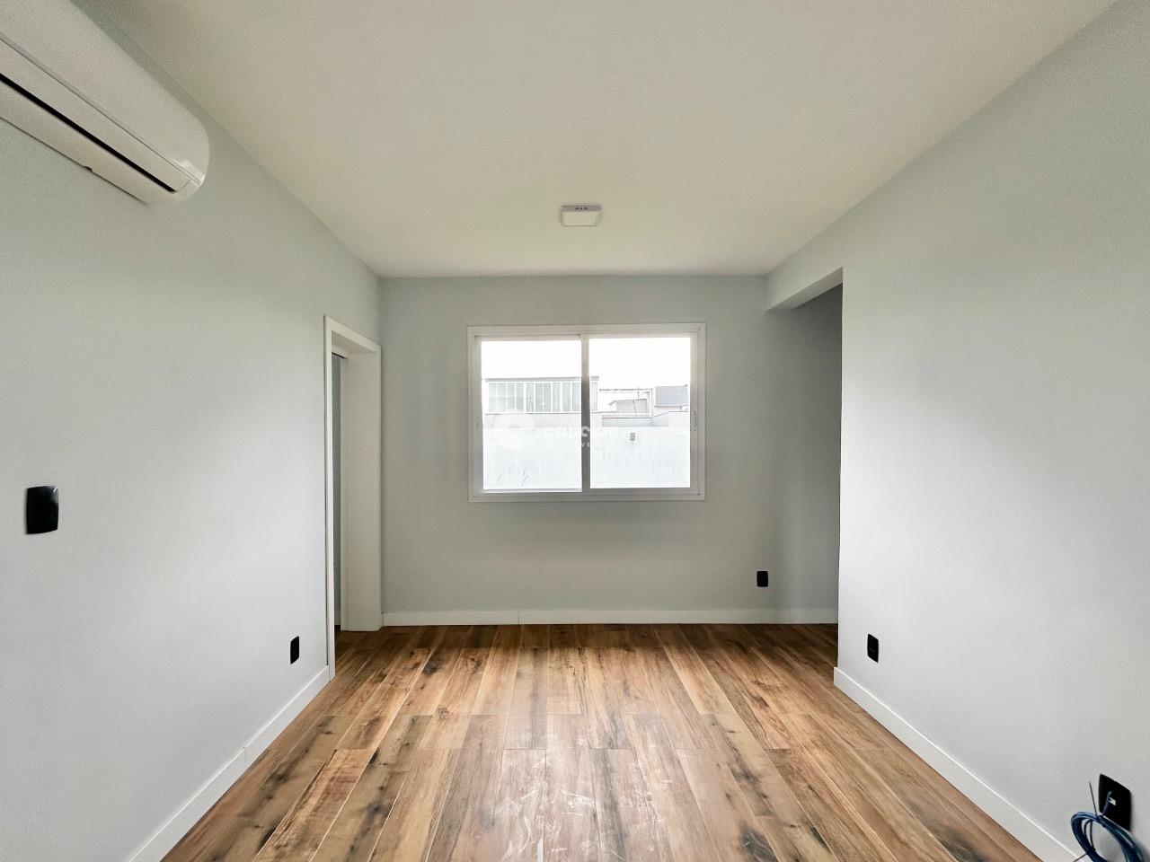 Casa de Condomínio à venda no Camobi: