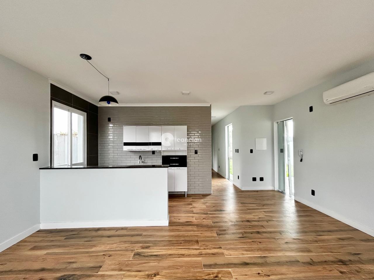 Casa de Condomínio à venda no Camobi: